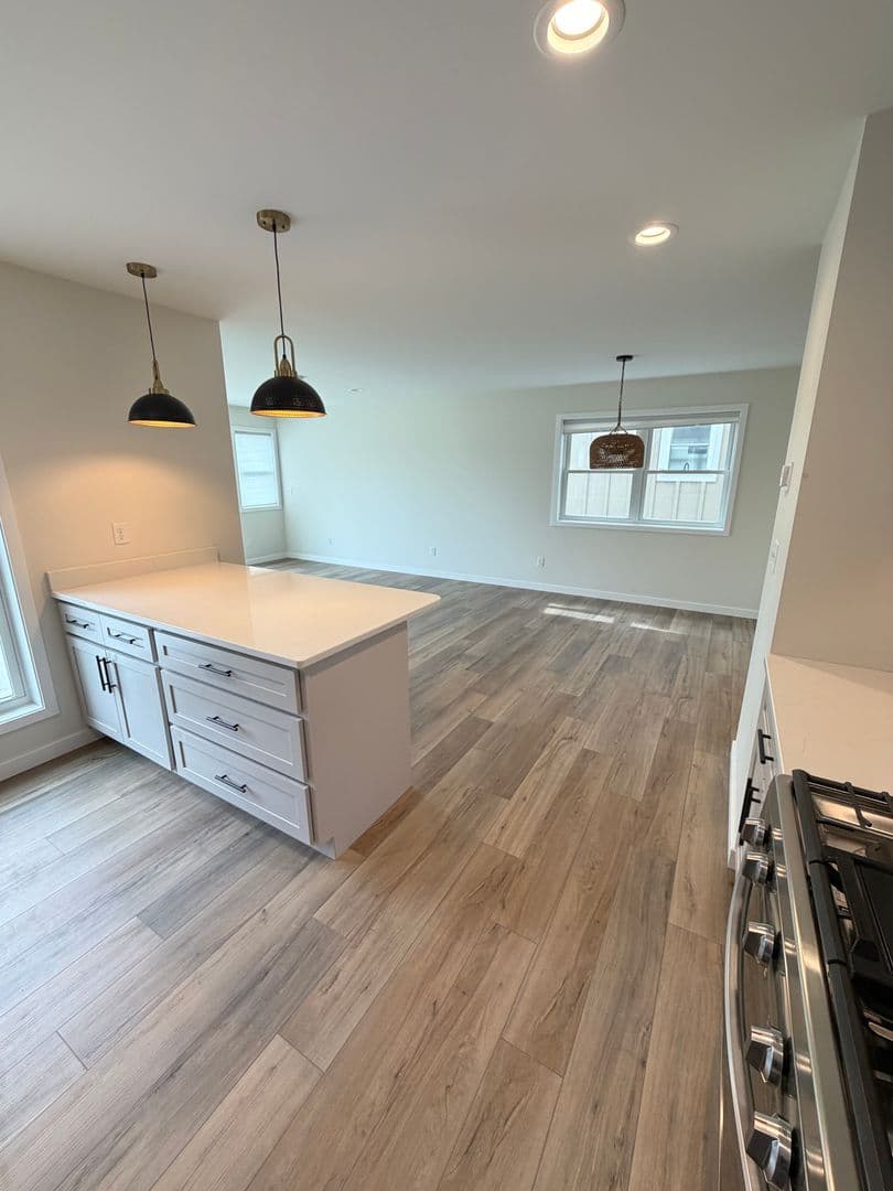 Duluth House: 2104 Cottage Hill