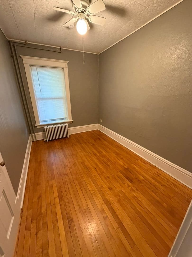 Duluth Apartment: 918 - 922 E 5th St