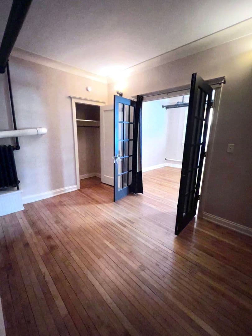 Duluth Apartment: 308 E 5th St