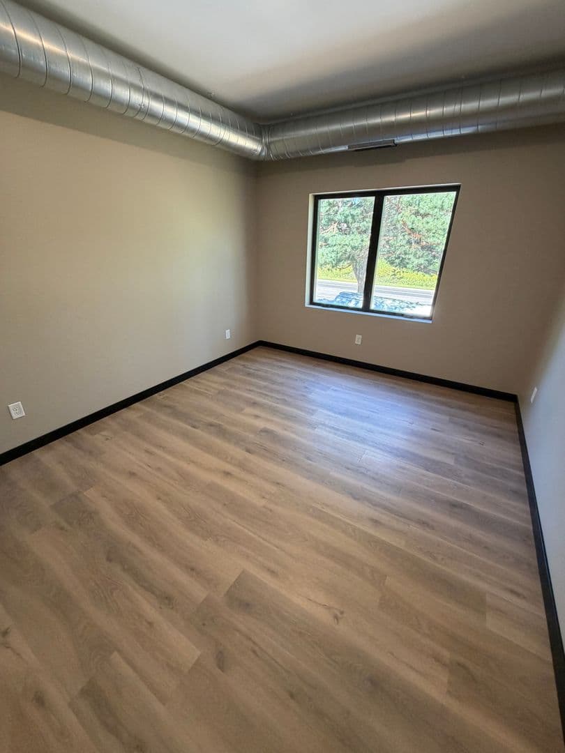 Duluth Apartment: 4898 Stavanger Rd