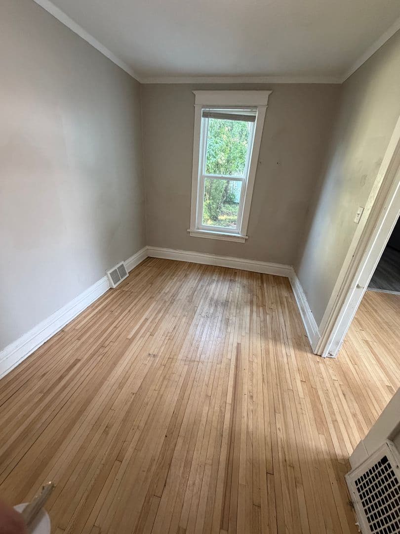 Duluth House: 3151 Vernon St