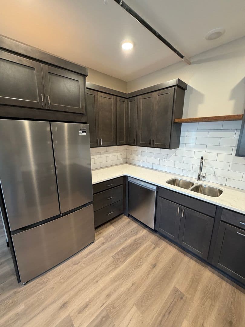 Duluth Apartment: 4898 Stavanger Rd