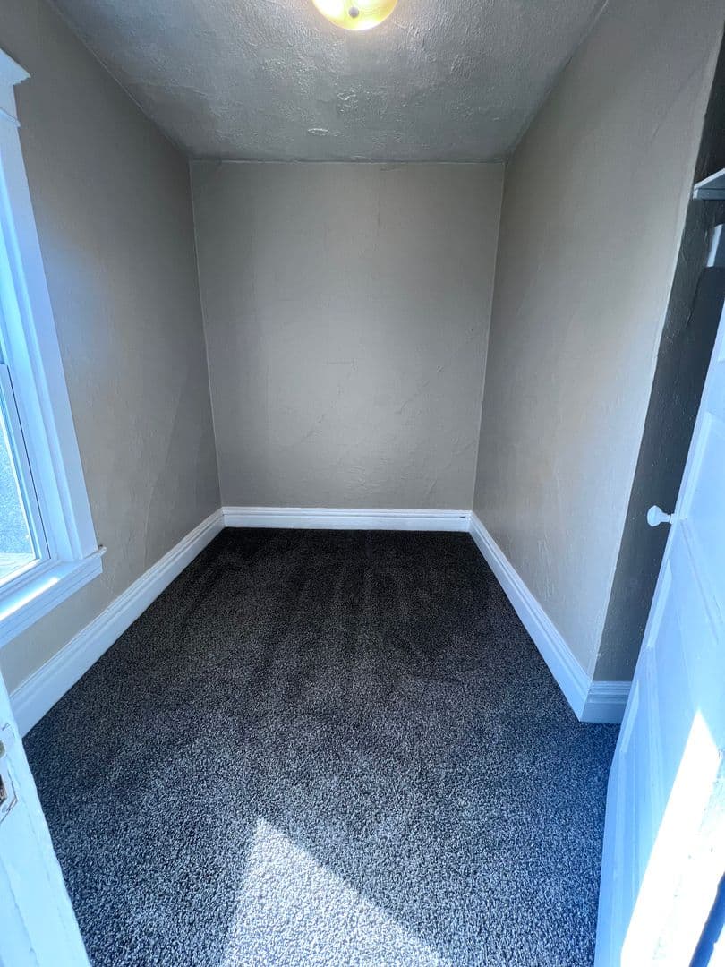 Duluth Apartment: 715 E 6th St