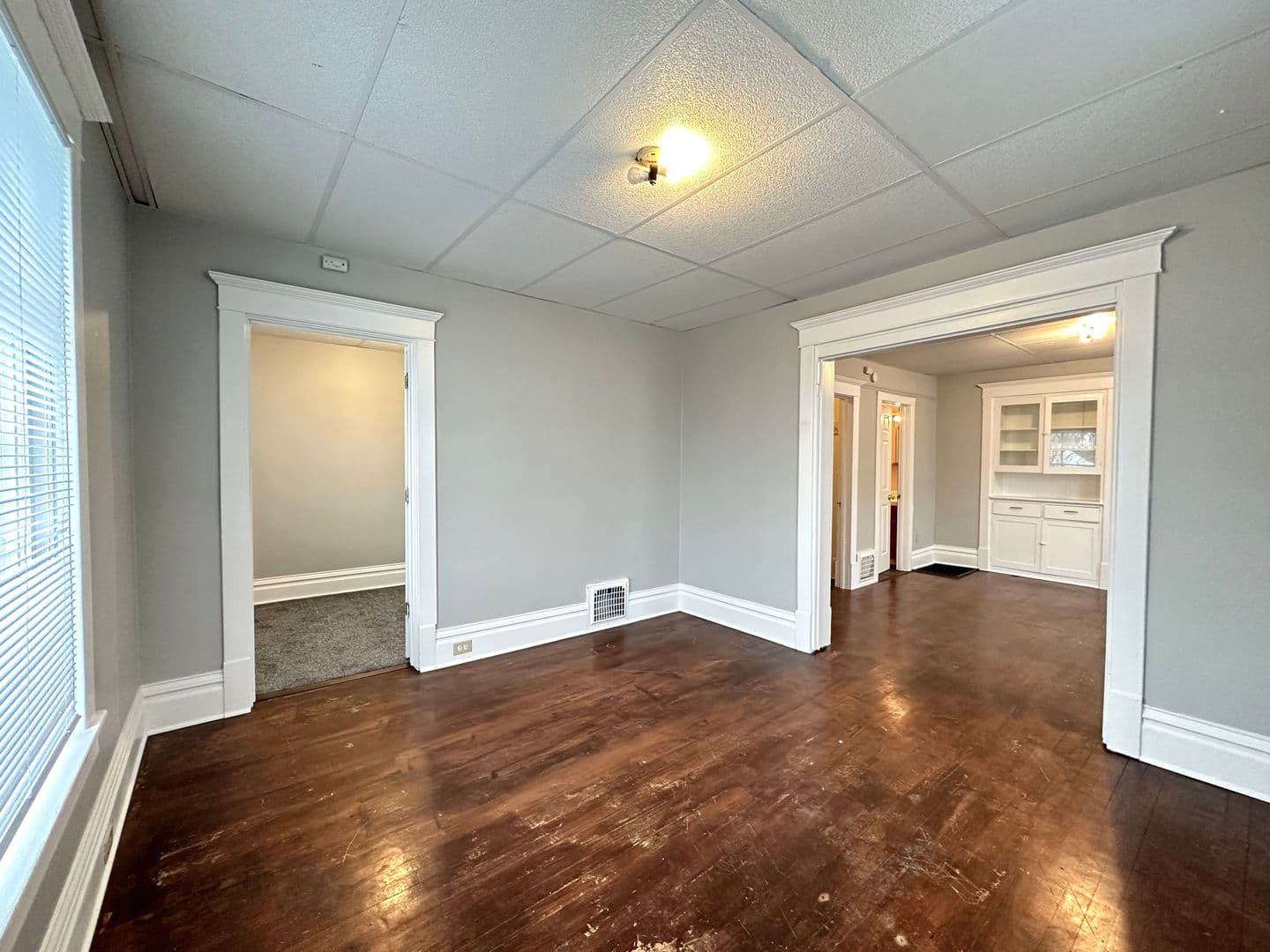 Duluth Apartment: 422 N 27th Ave W