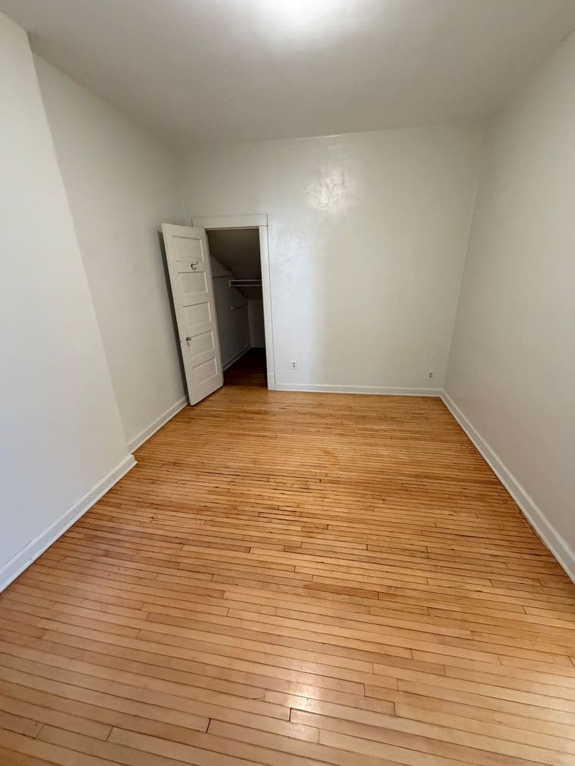 Duluth Apartment: 507 - 513 N 1st Ave W