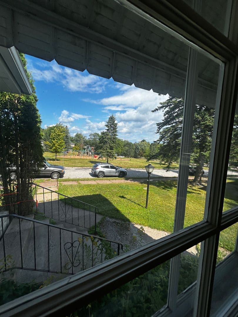 Duluth Apartment: 102 - 104 Morley Pkwy