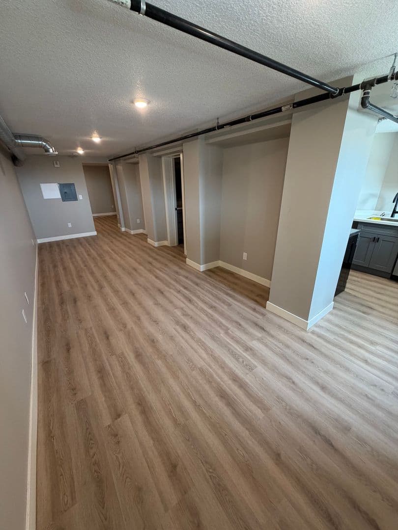 Duluth Apartment: 627 E 4th Street
