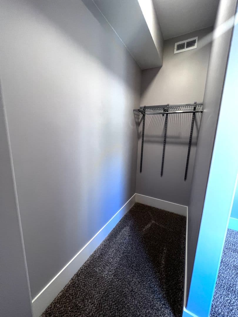 Duluth Apartment: 1509 E Superior Street