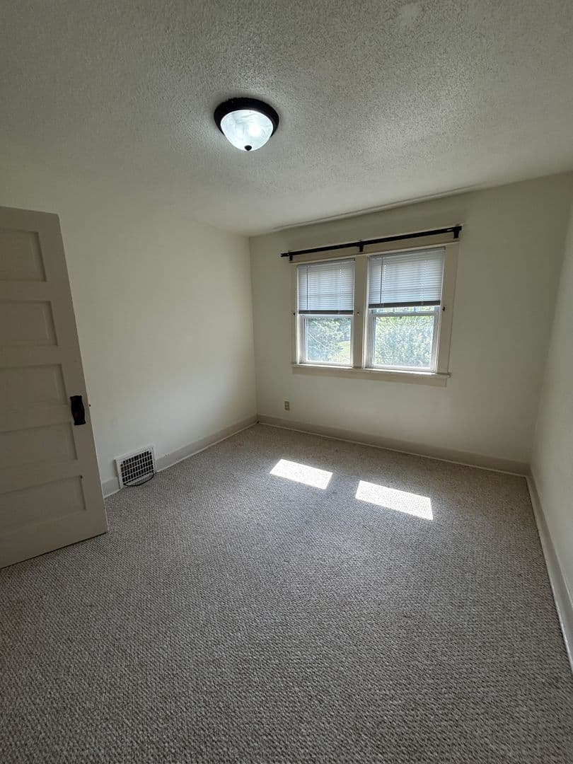 Duluth Apartment: 102 - 104 Morley Pkwy