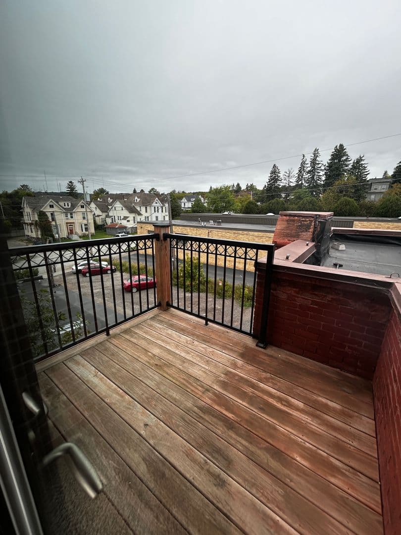 Duluth Apartment: 1509 E Superior Street