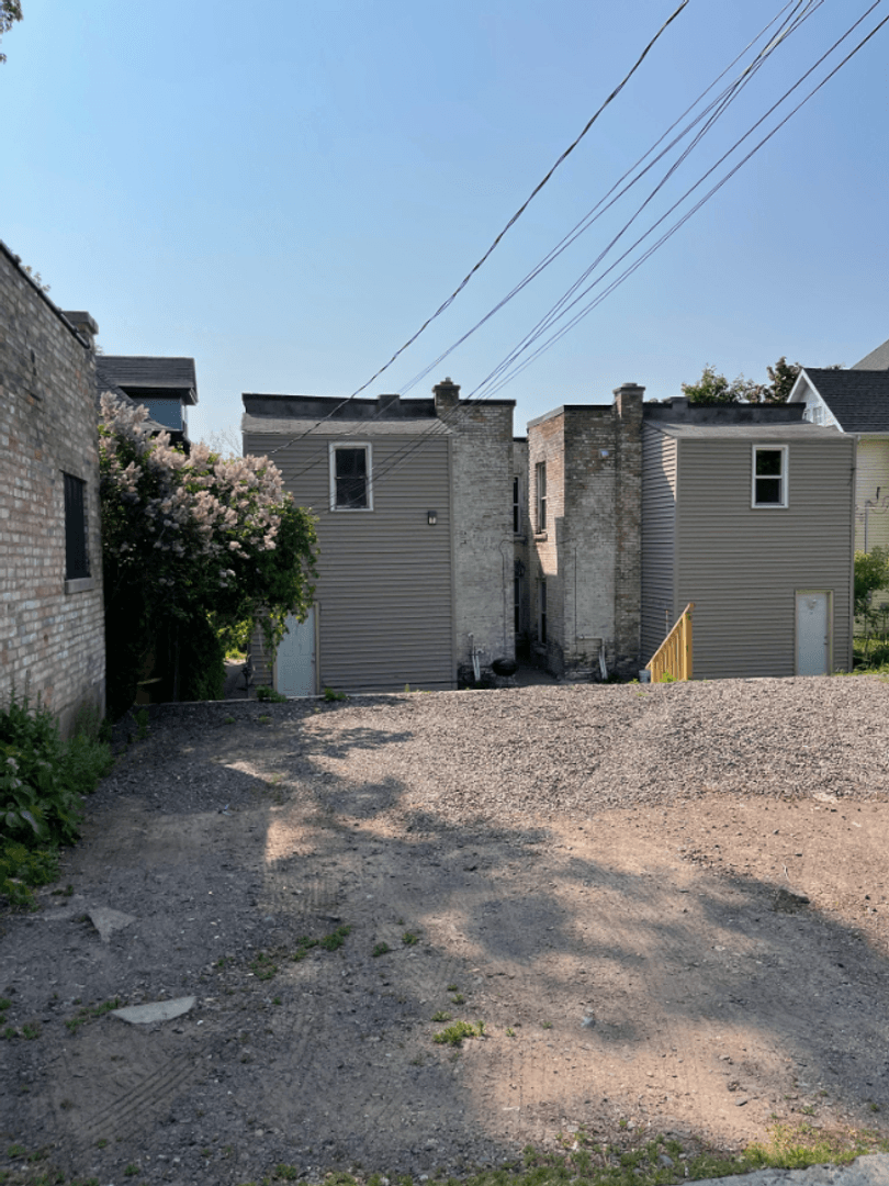 Duluth Apartment: 2617-2619 W 3rd St
