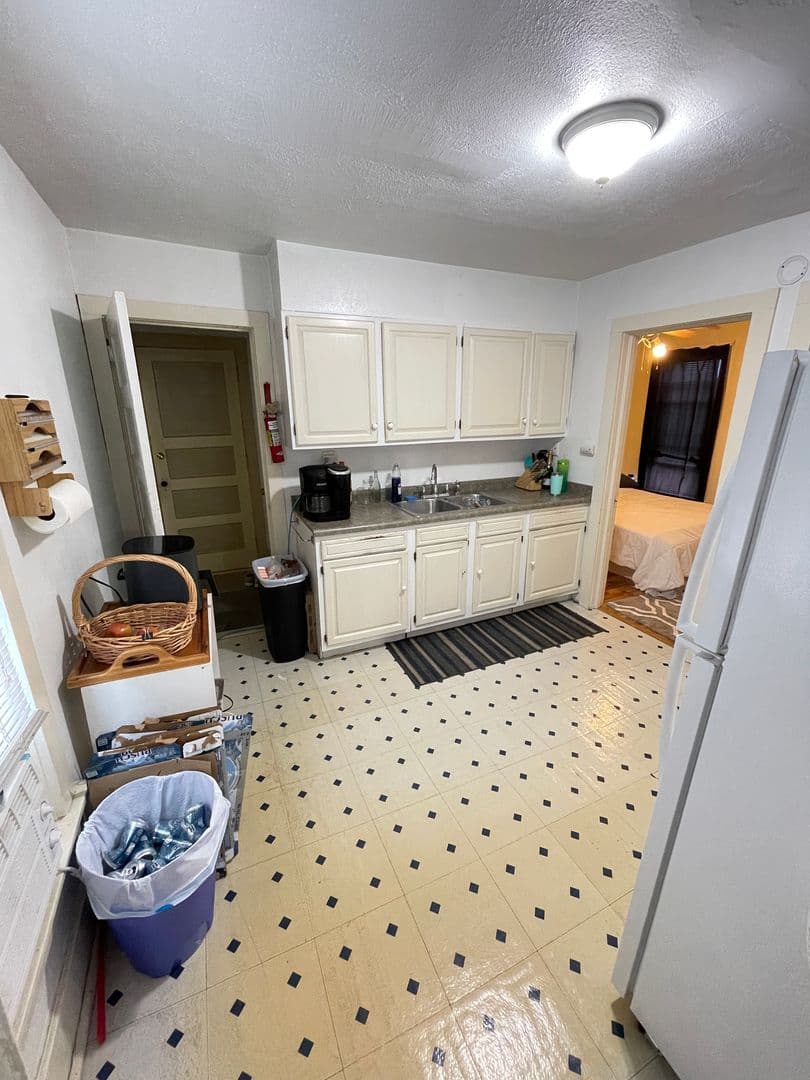 Duluth Apartment: 504 N 2nd Ave E