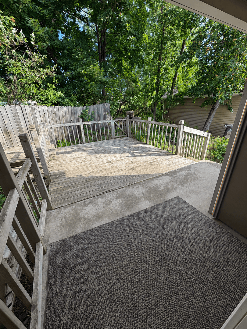 Duluth Apartment: 4729 McCulloch St