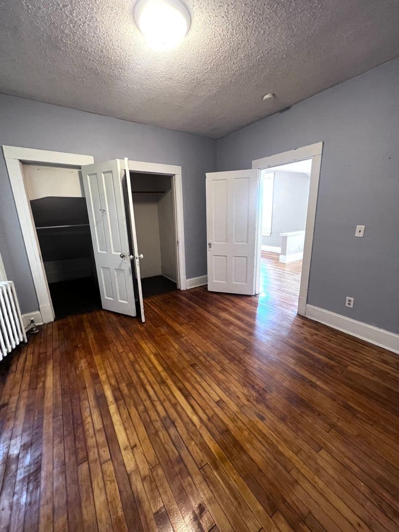 Duluth Apartment: 208 Piedmont Ave