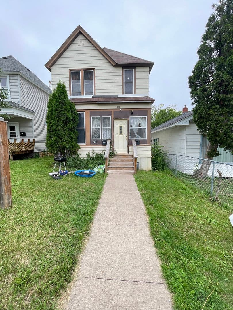 Duluth Apartment: 504 N 2nd Ave E
