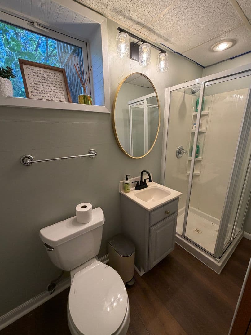 Duluth Apartment: 605 - 607 Leicester Ave