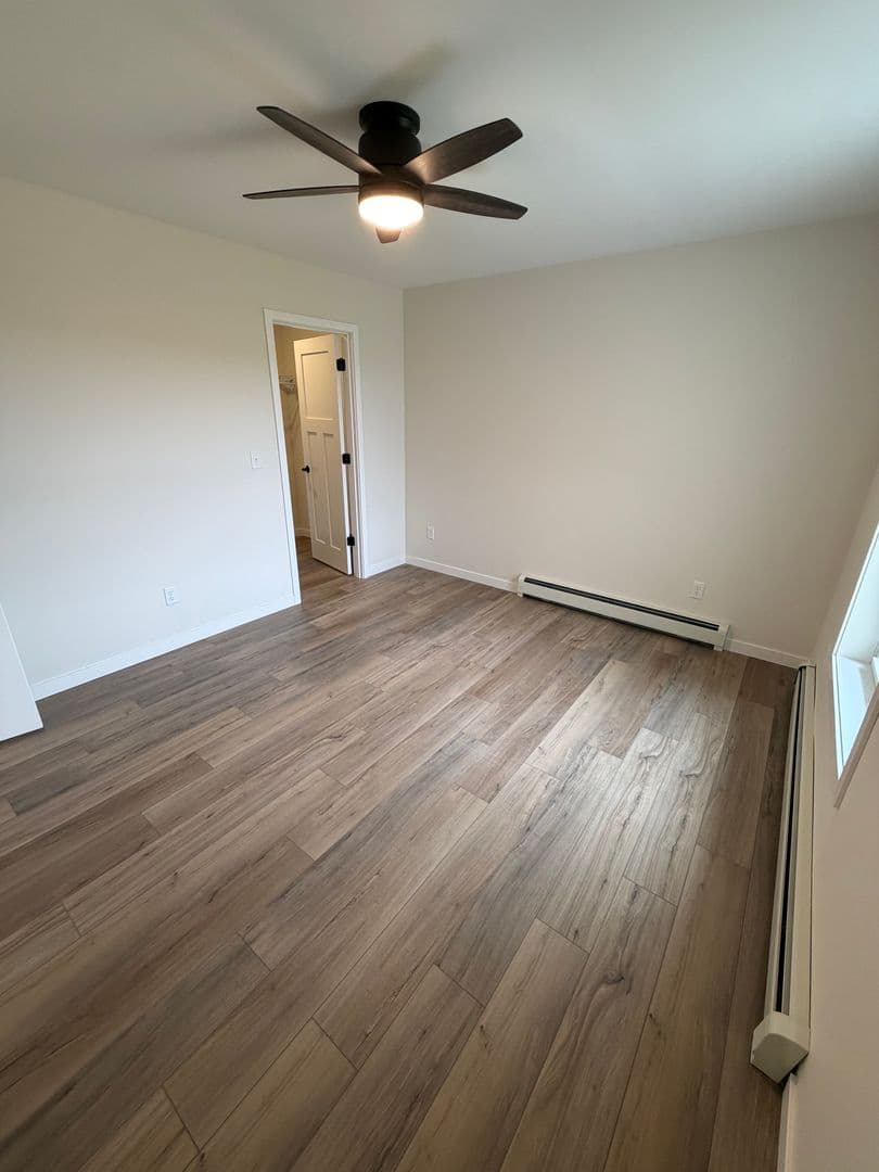 Duluth House: 2104 Cottage Hill
