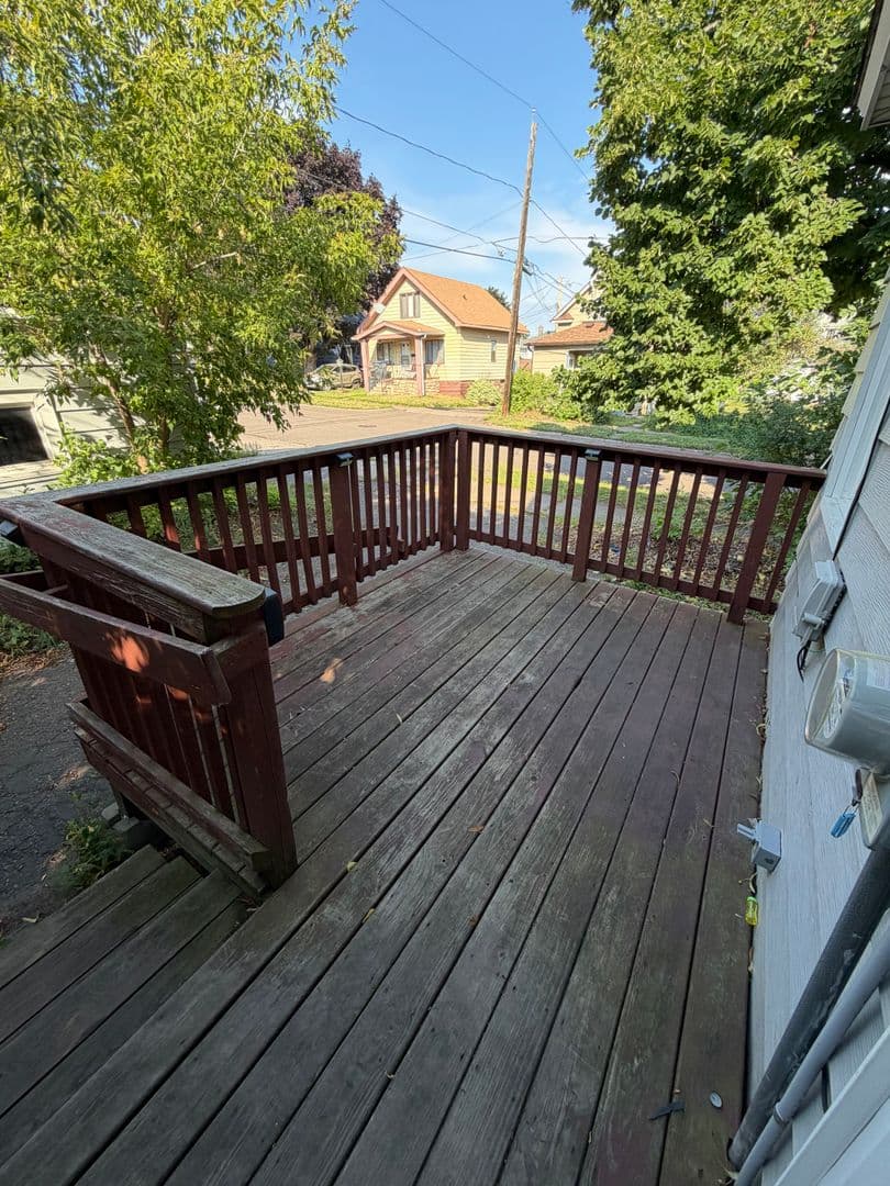 Duluth House: 3151 Vernon St
