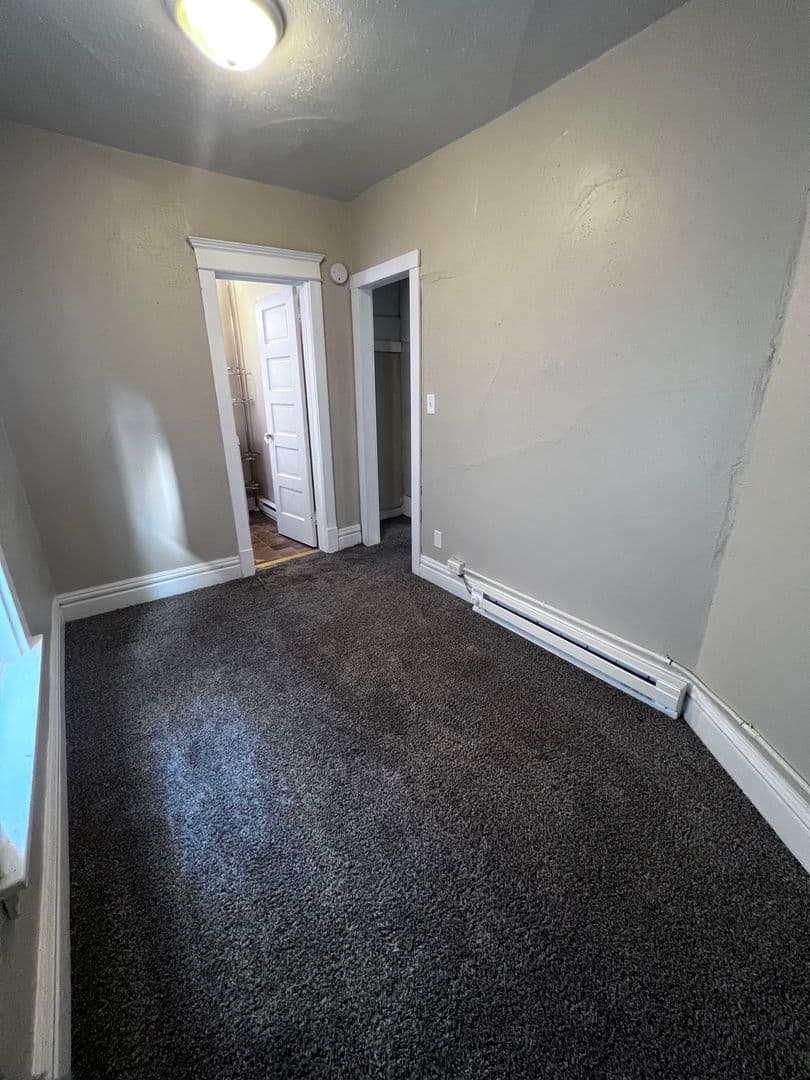 Duluth Apartment: 715 E 6th St