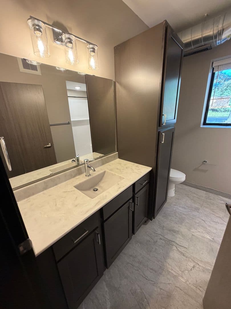 Duluth Apartment: 4898 Stavanger Rd