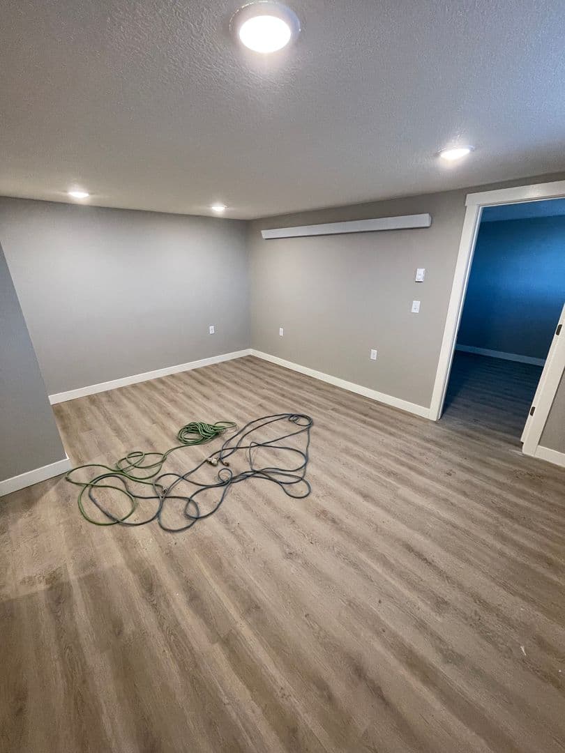 Duluth Apartment: 417-419 N 2nd Ave E