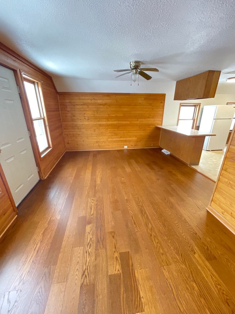 Duluth Apartment: 217 N 25th Ave W