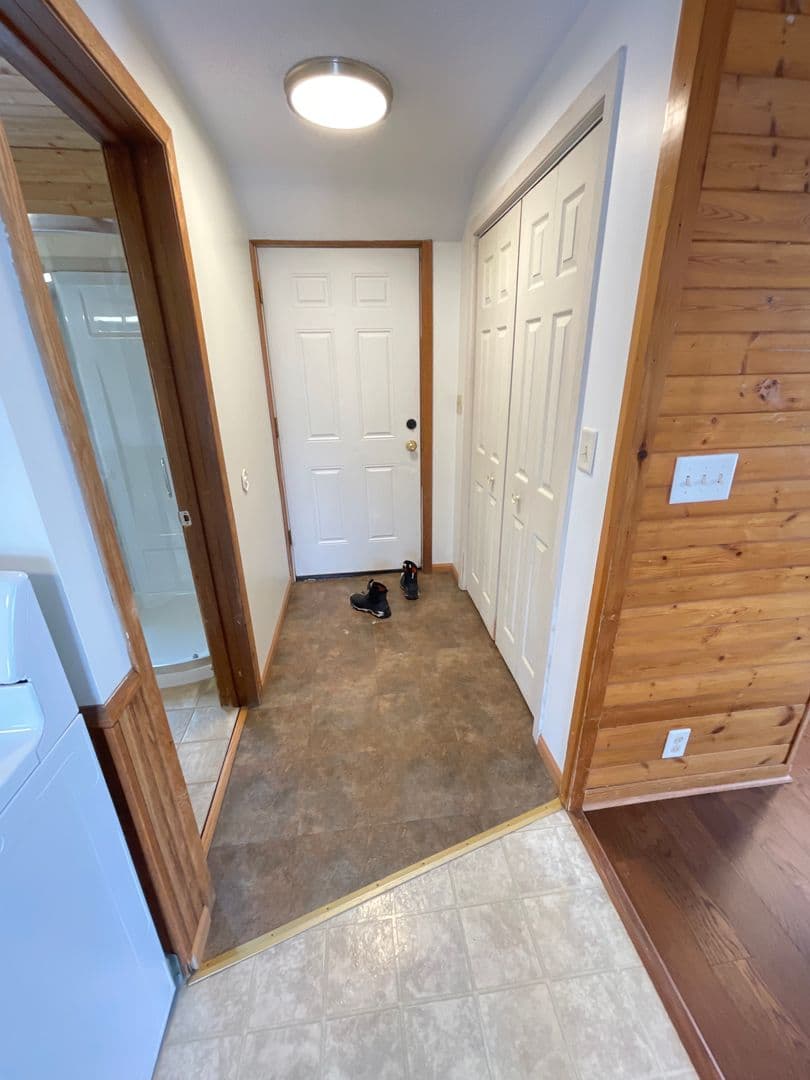 Duluth Apartment: 217 N 25th Ave W