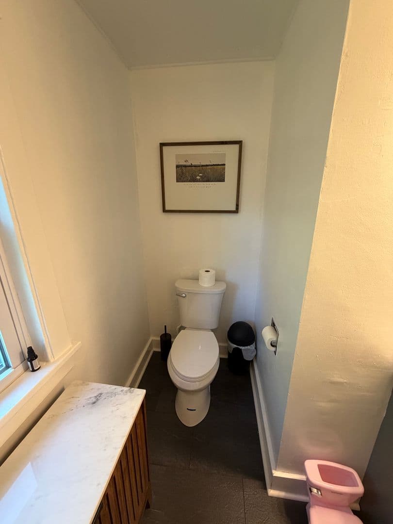 Duluth Apartment: 605 - 607 Leicester Ave