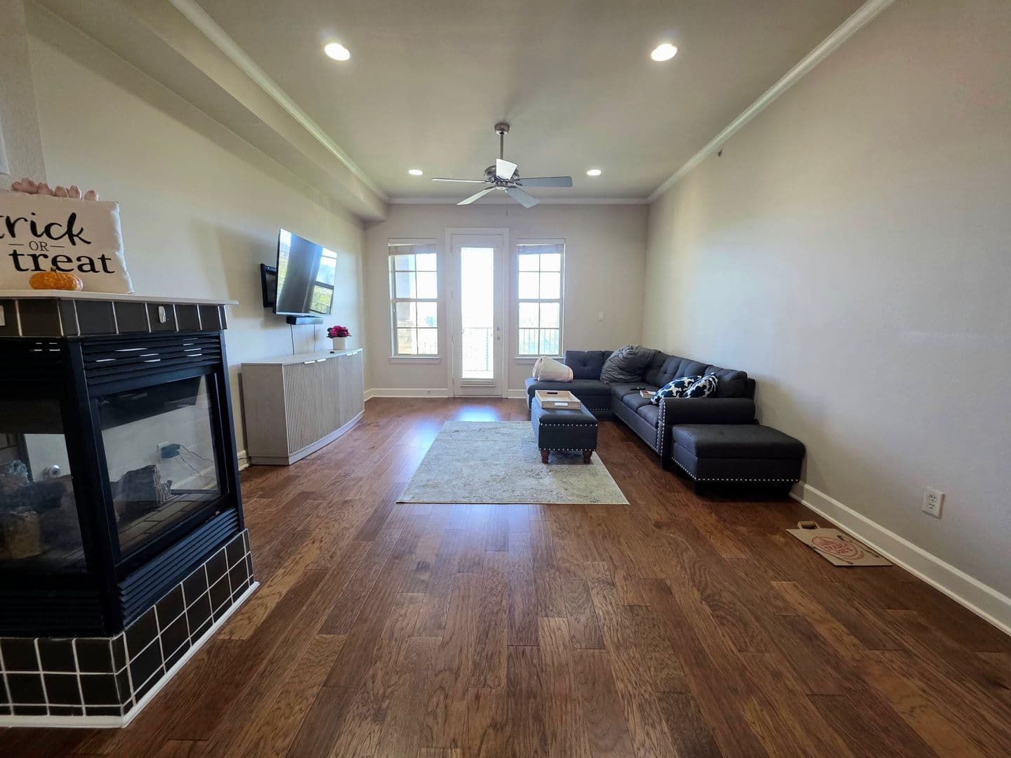 Fort Worth House: 2800 Sandage Ave. #206