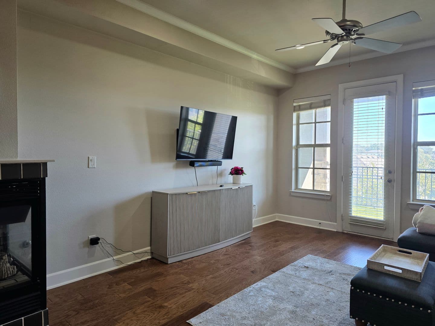 Fort Worth House: 2800 Sandage Ave. #206