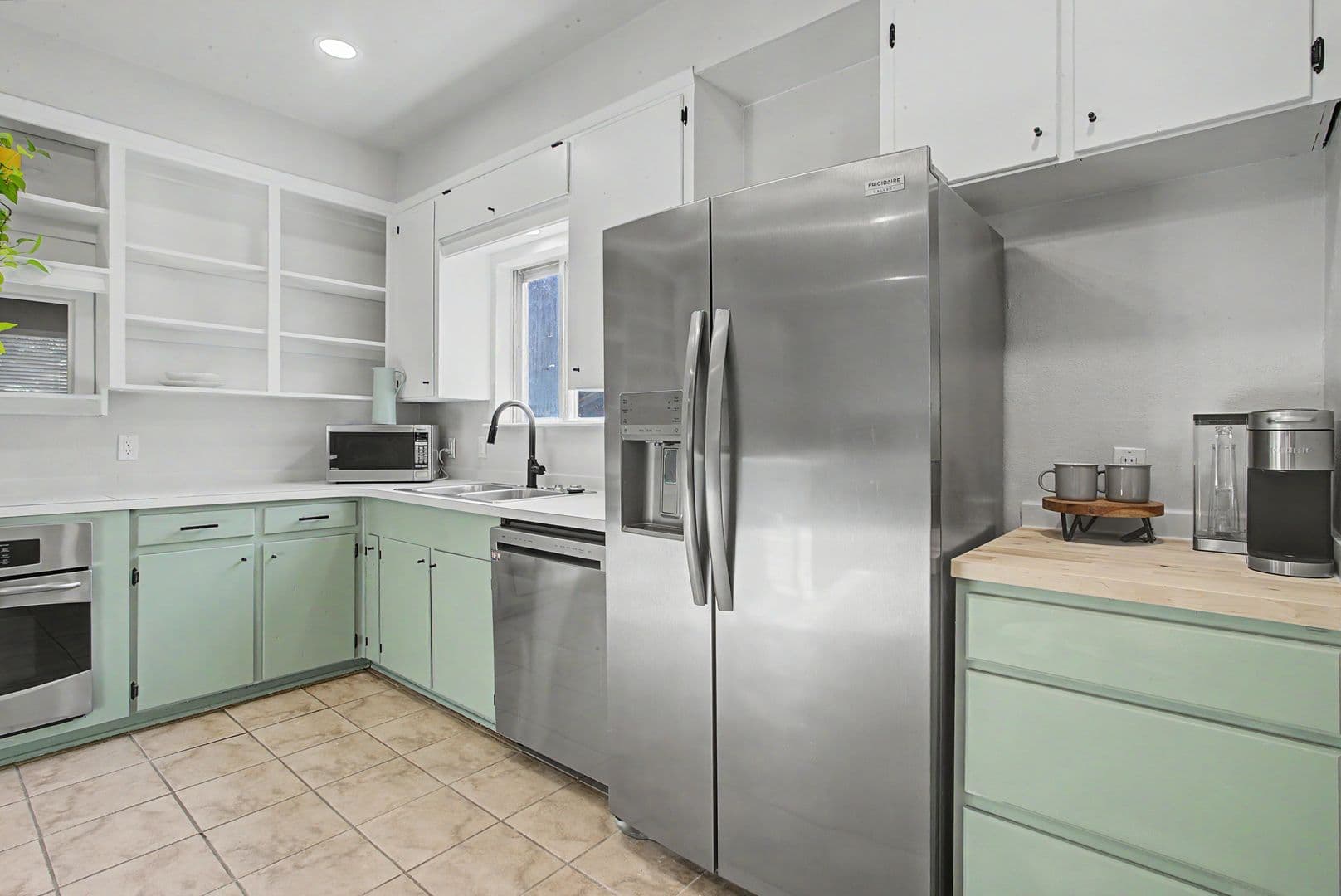 Fort Worth House: 7232 Monterrey Dr