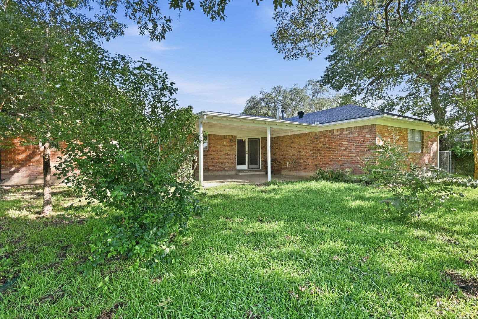 Fort Worth House: 3621 Winifred Dr