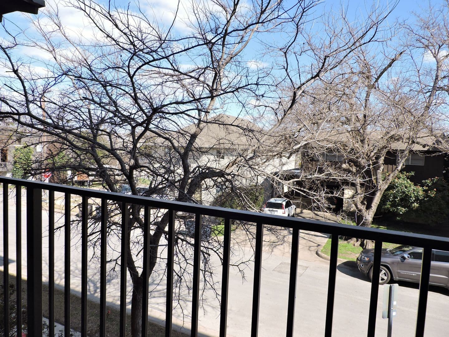 Fort Worth House: 2800 Sandage Ave. #206