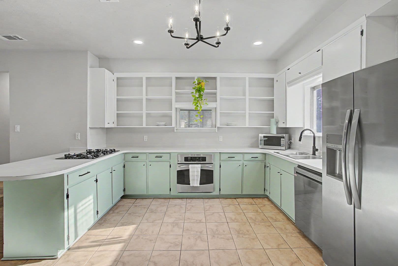 Fort Worth House: 7232 Monterrey Dr