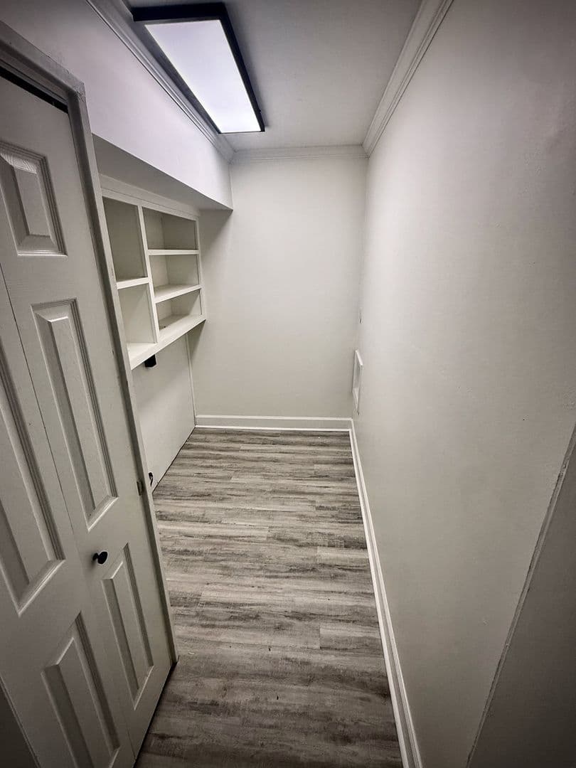 Madison House: 102 Channel Ln