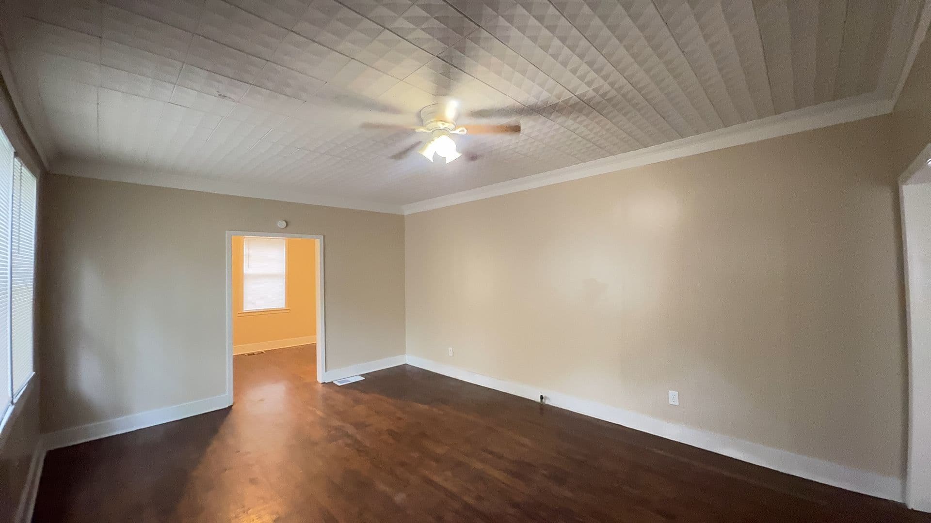 Jackson House: 4052 N State St