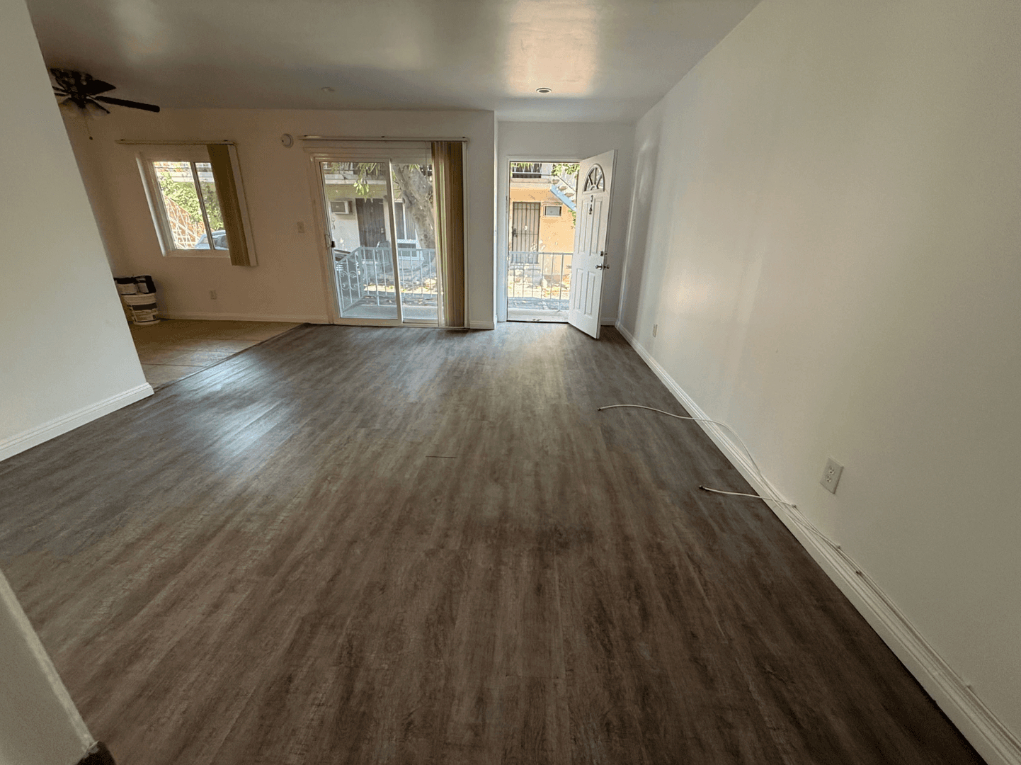Glendale Apartment: 1134-1138 E. Elk Ave.