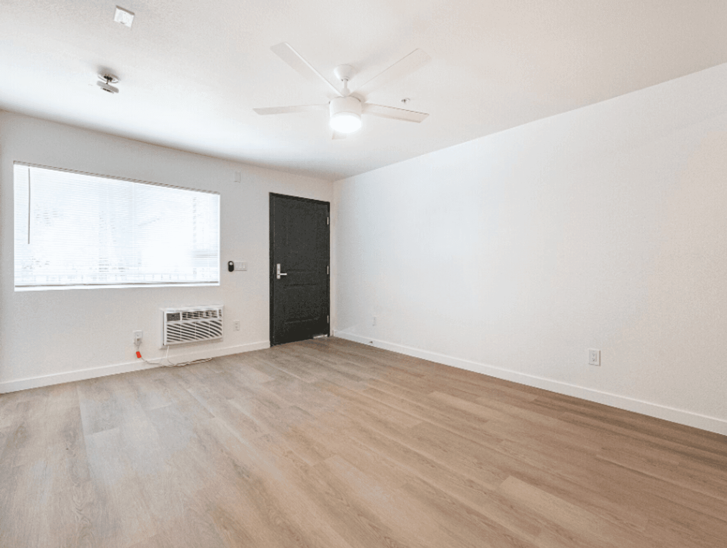San Gabriel Apartment: 6343 Rosemead Blvd