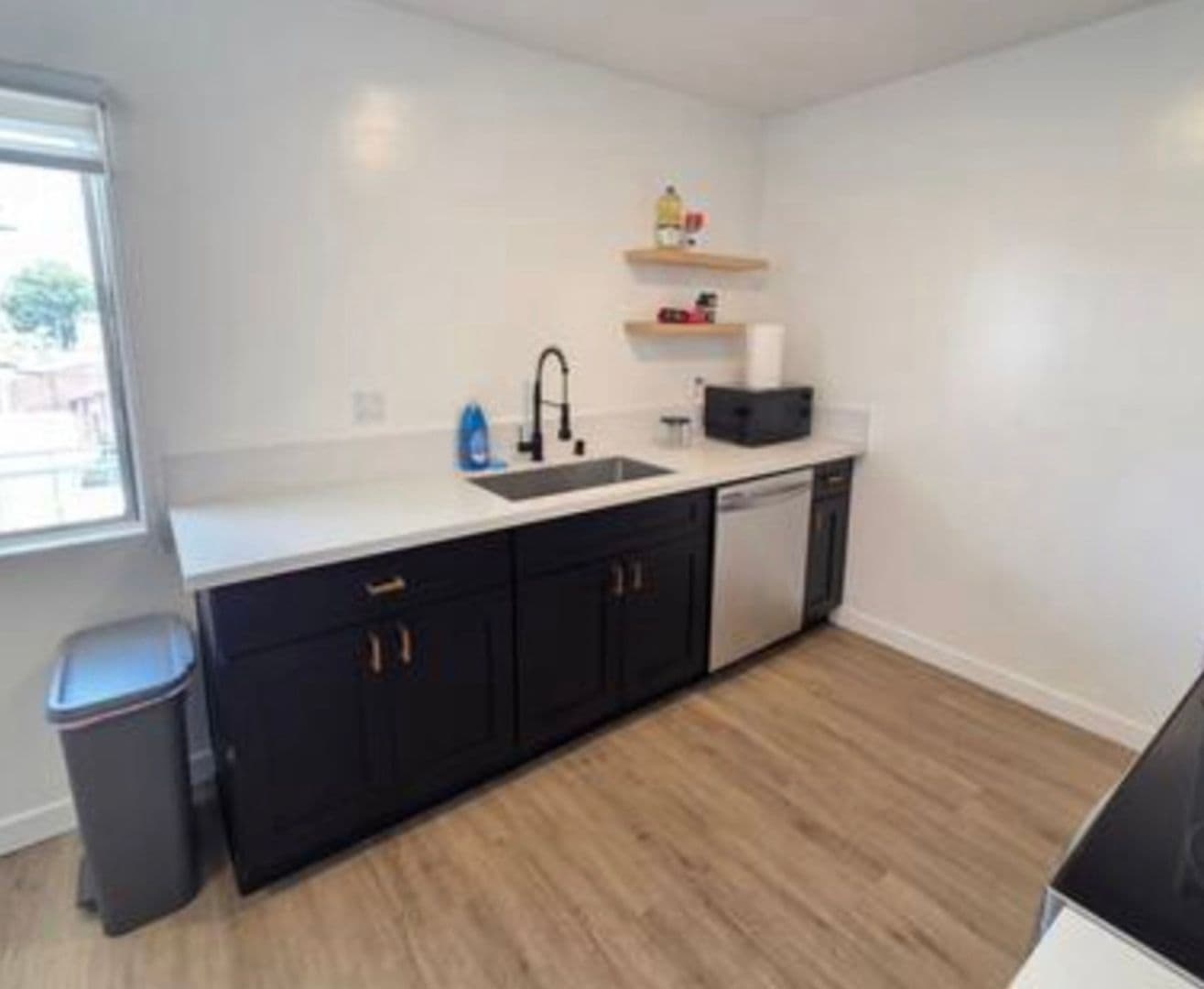 South Pasadena Apartment: 1313 Huntington Dr.