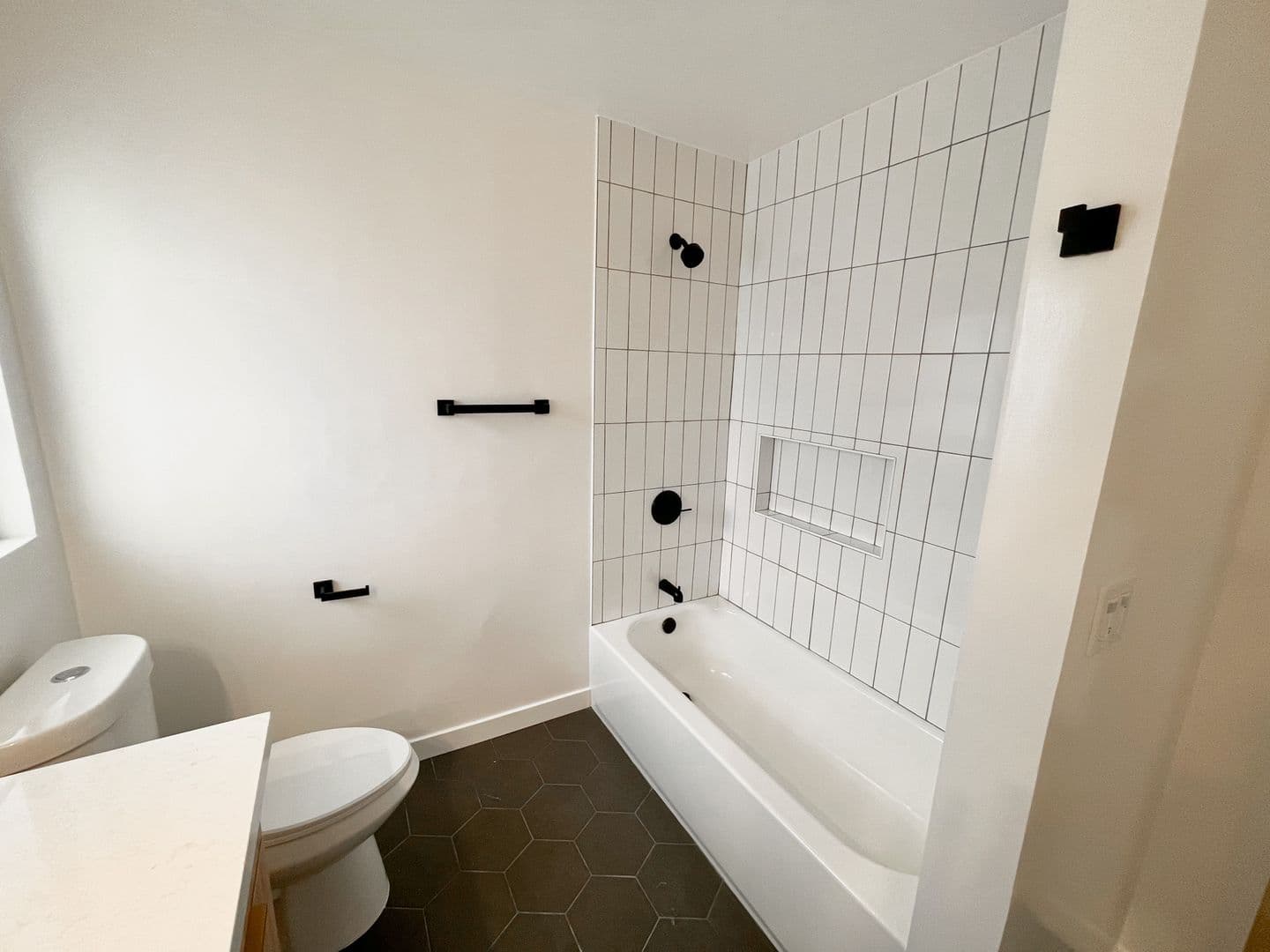 South Pasadena Apartment: 1313 Huntington Dr.