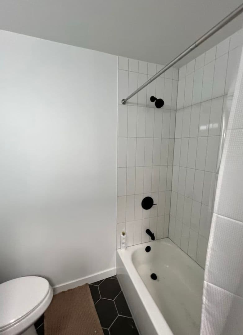 Pasadena Apartment: 435 N. Euclid Ave.
