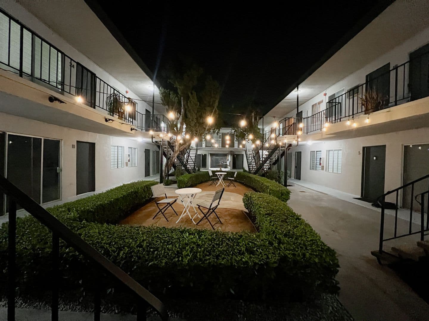 Pasadena Apartment: 435 N. Euclid Ave.