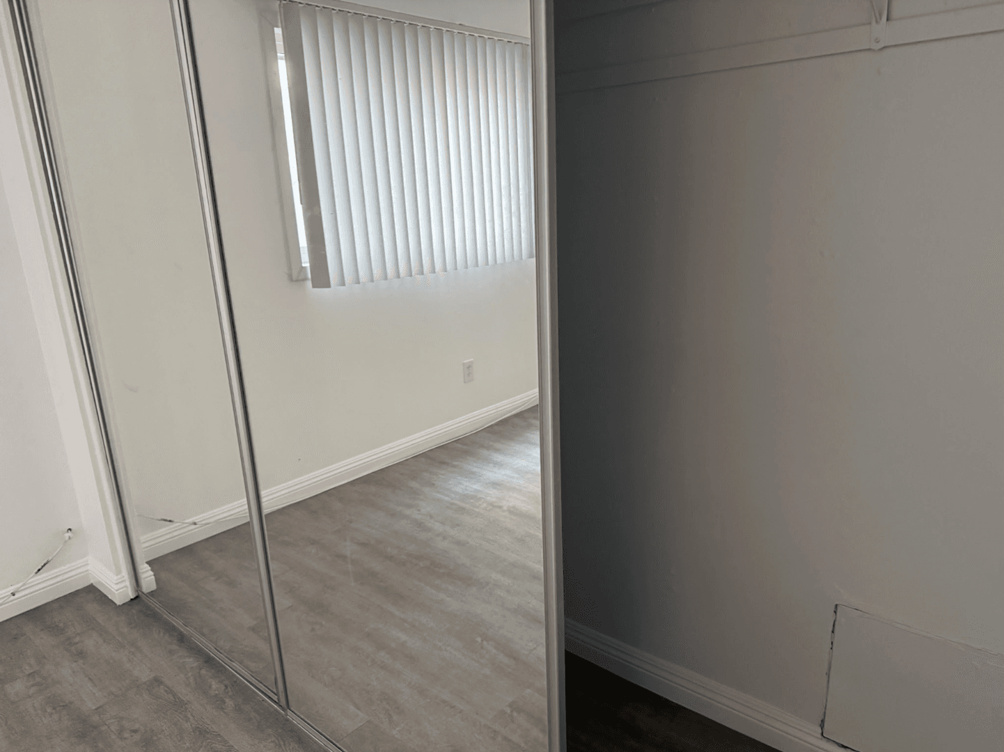 Glendale Apartment: 1134-1138 E. Elk Ave.