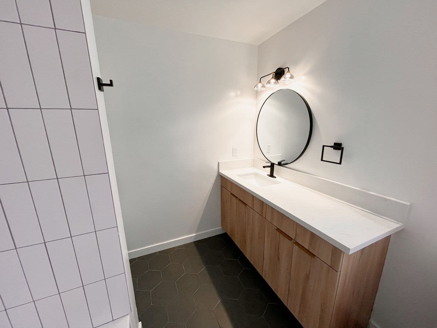 South Pasadena Apartment: 1313 Huntington Dr.