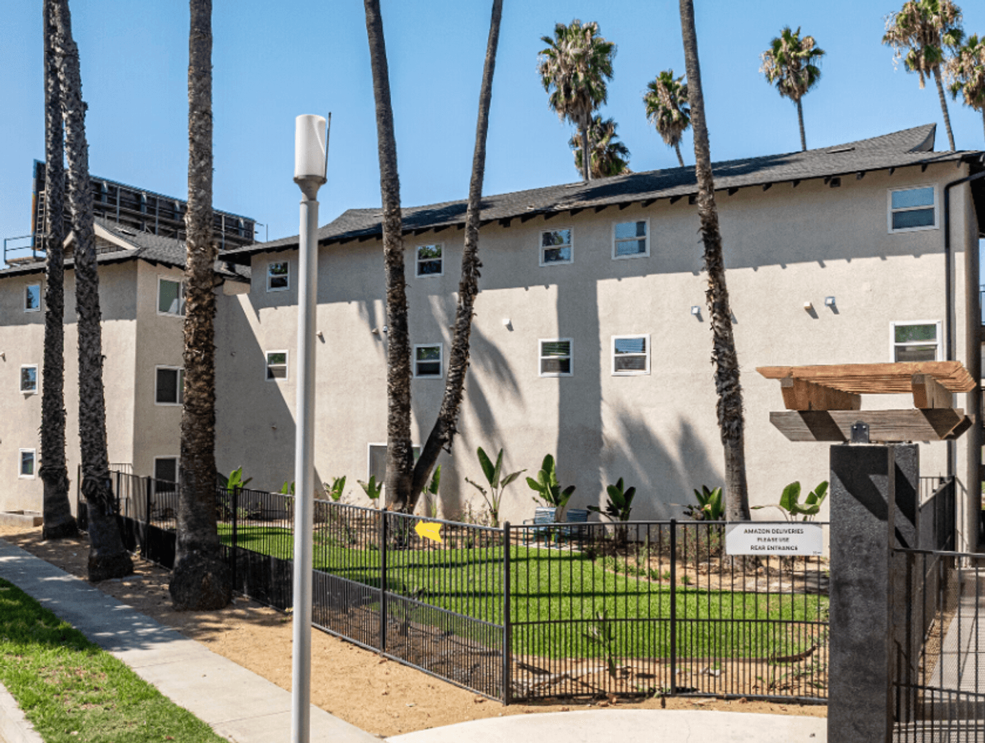 San Gabriel Apartment: 6343 Rosemead Blvd