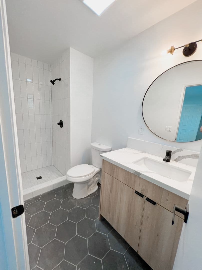Pasadena Apartment: 435 N. Euclid Ave.