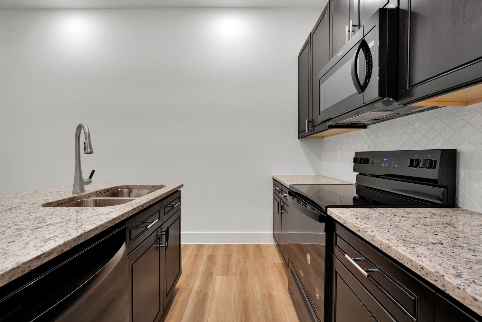 San Antonio Apartment: 5142 Kelwood