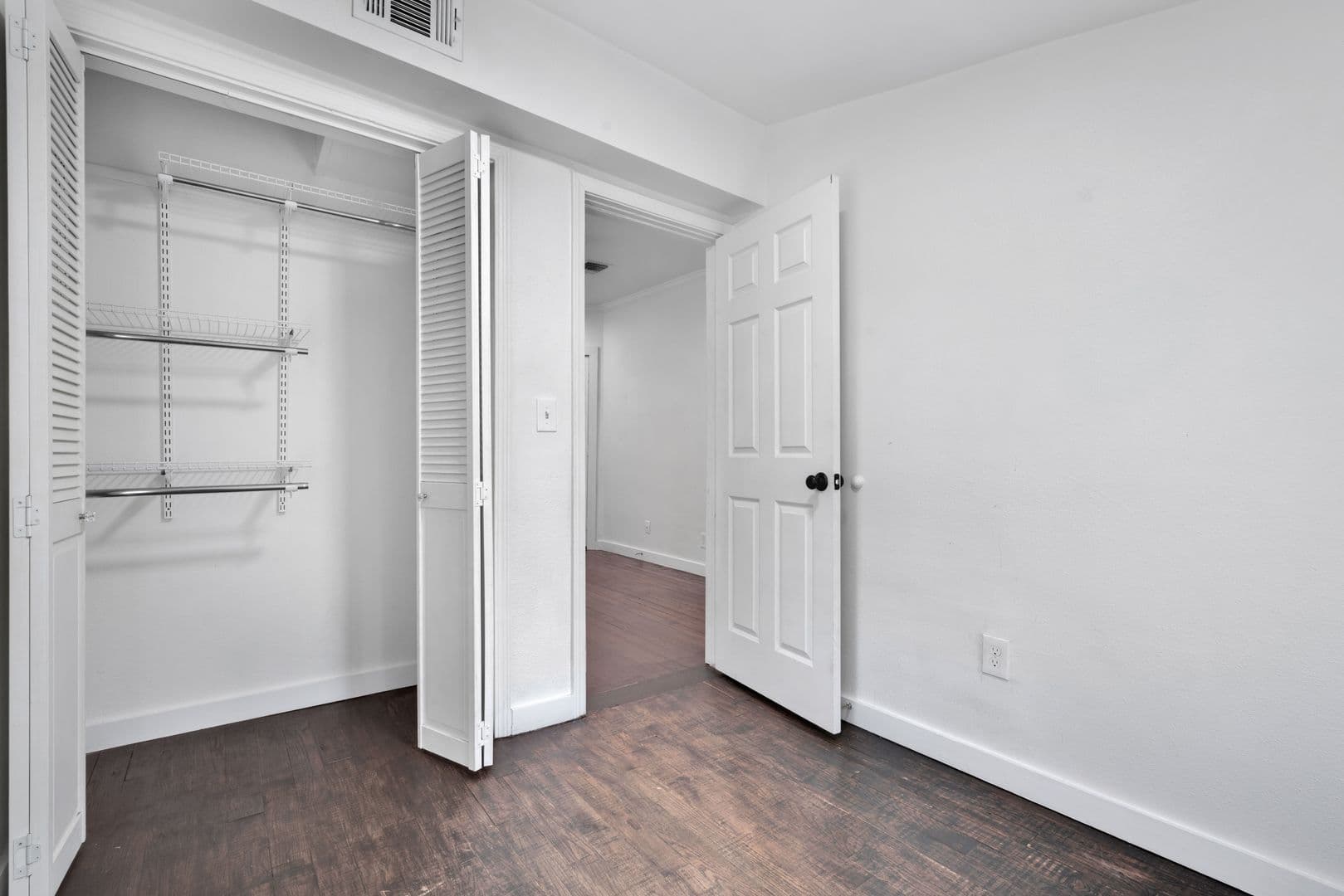 San Antonio Apartment: 618 Atlanta St
