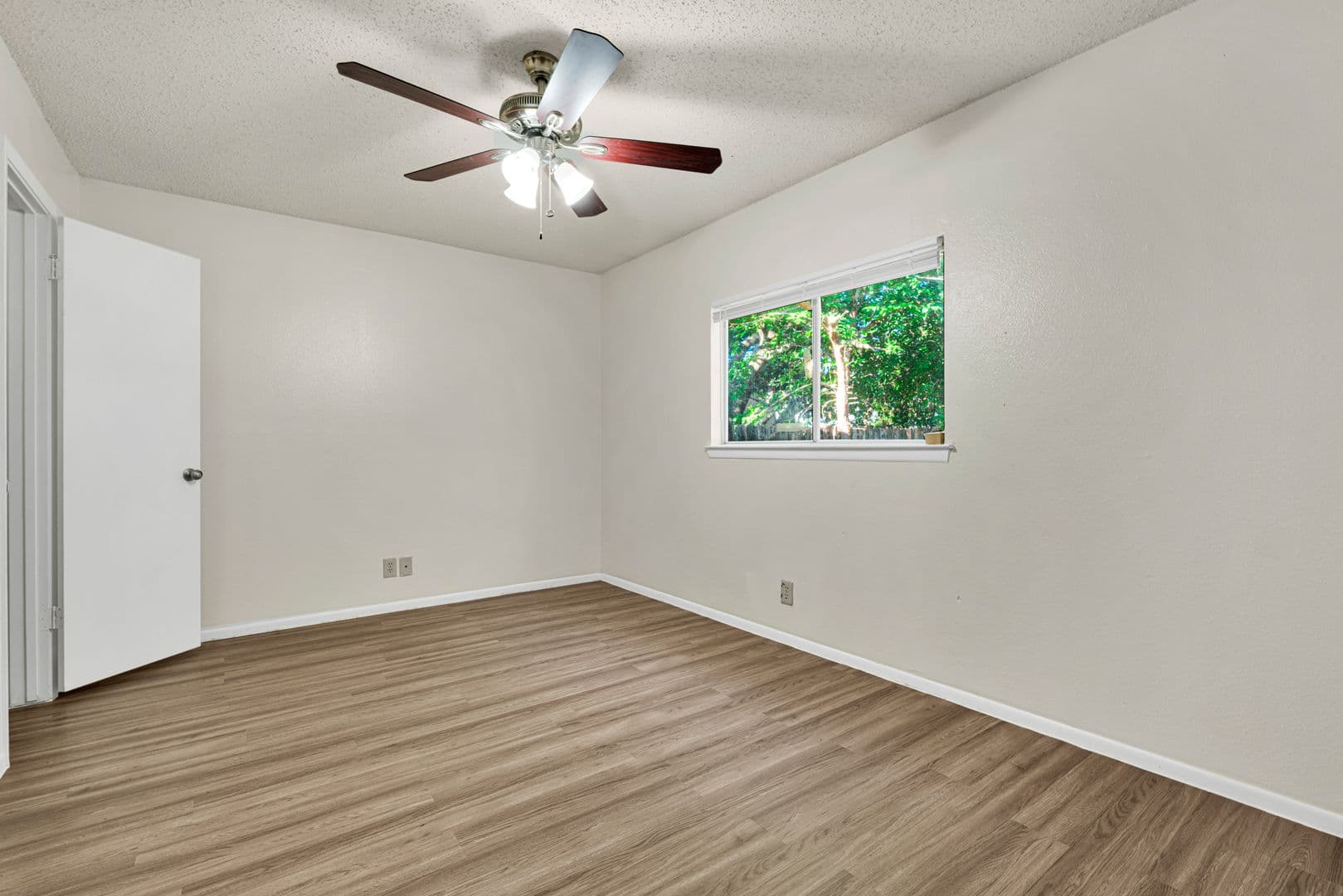 San Antonio House: 13343 Pecan Glade