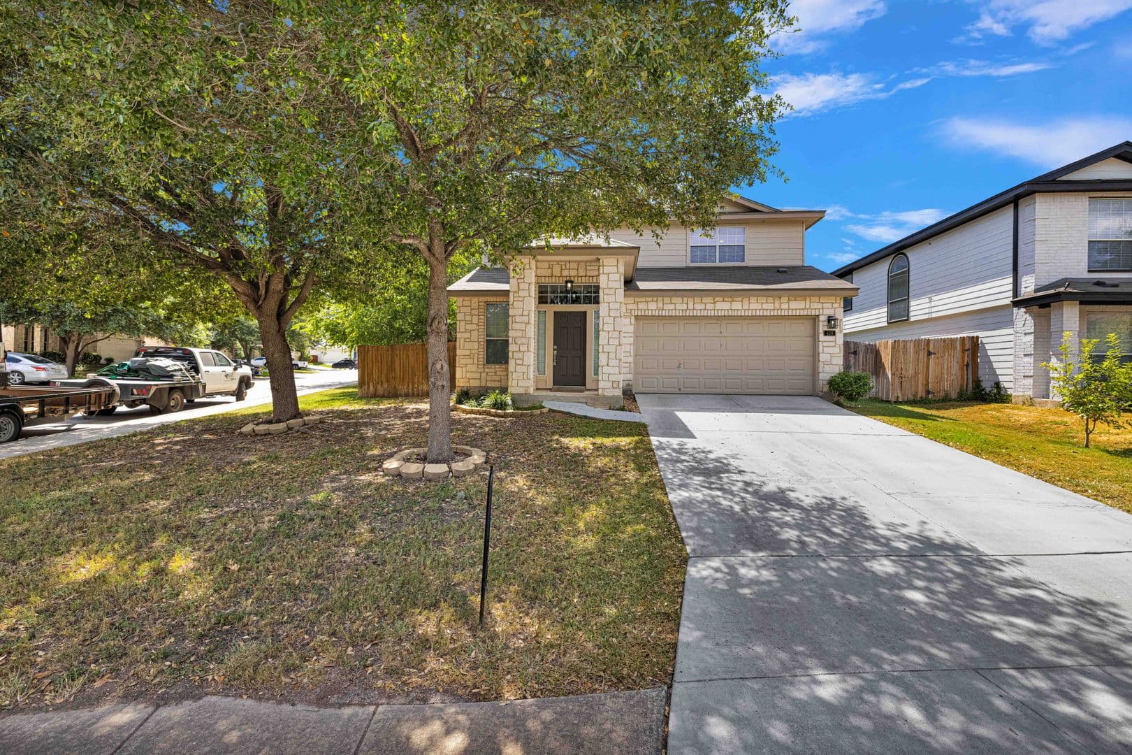 San Antonio House: 439 Dandelion Bend